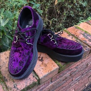 Crush velvet purple creepers